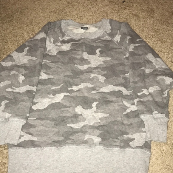 Grey camo crewneck Clearance